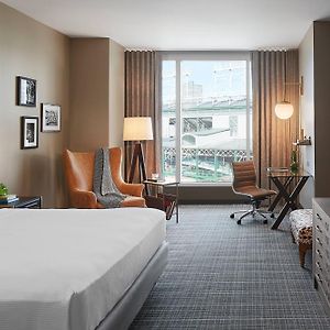 Premium King Room Ballpark View